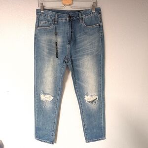 NWT Blank NYC Hi Rise Tapered Leg